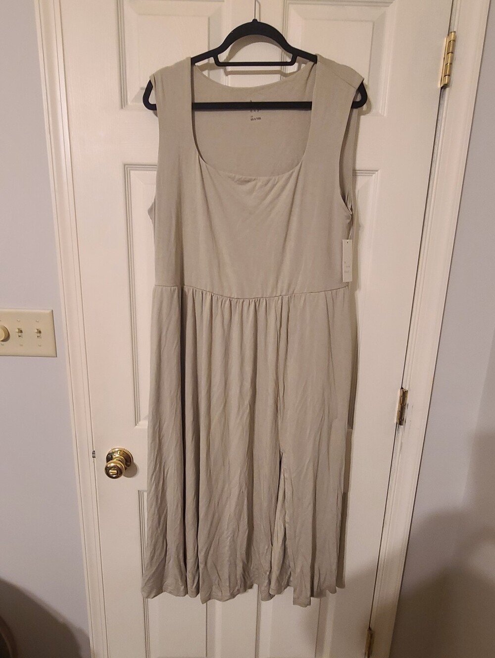 A New Day Sleeveless Light Green Scoop-Neck Women's Dress
